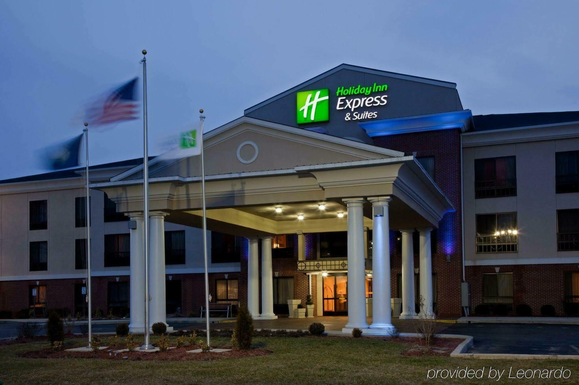 Holiday Inn Express Hotel & Suites Ashland By Ihg Eksteriør billede